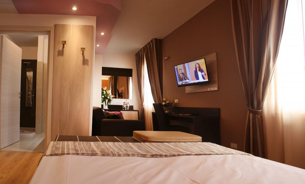 Hotel Lory My Wellness Spa Chianciano Terme Exterior foto