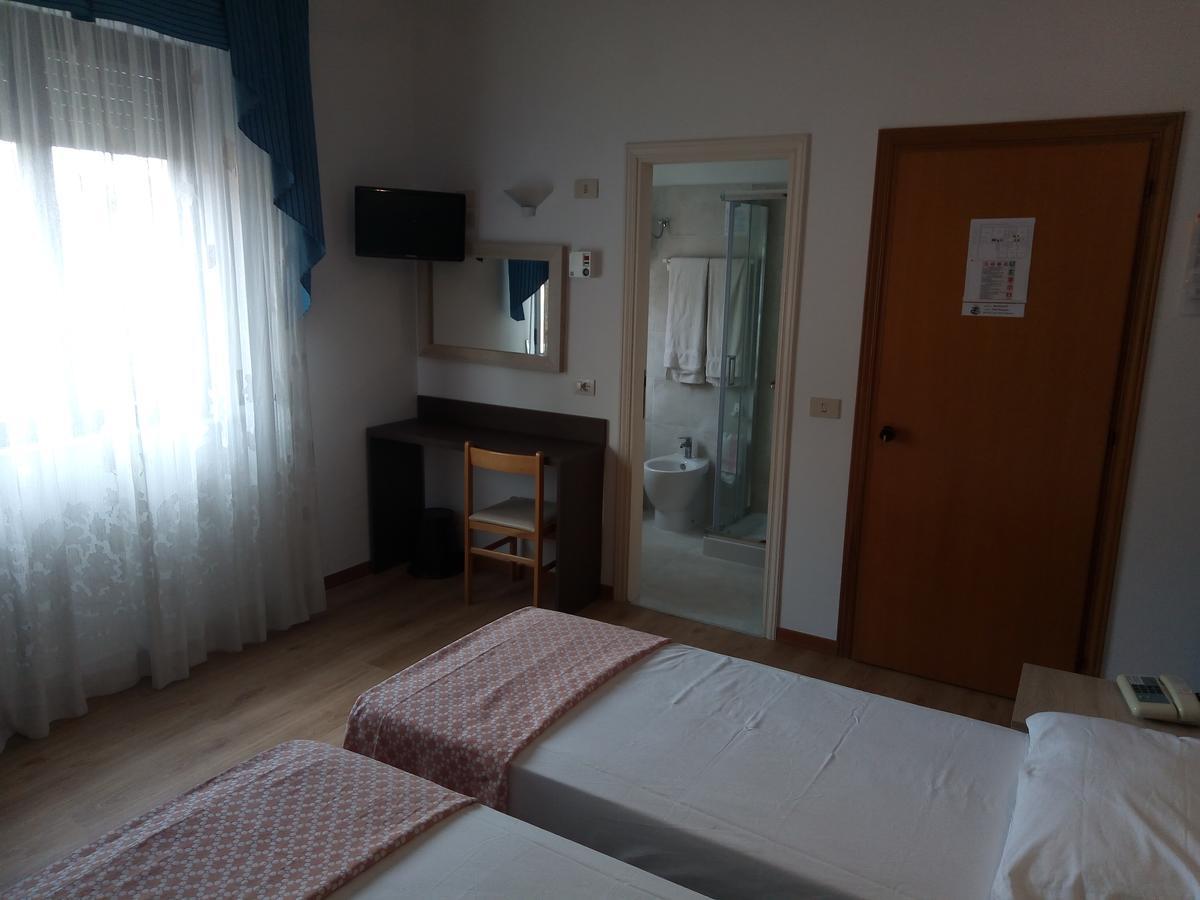 Hotel Lory My Wellness Spa Chianciano Terme Exterior foto